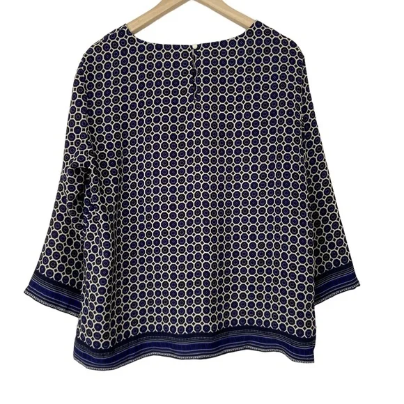CYNTHIA ROWLEY NAVY AND CREAM GEOMETRIC PRINT FLOWY TOP/BLOUSE, LARGE - Picture 2 of 11